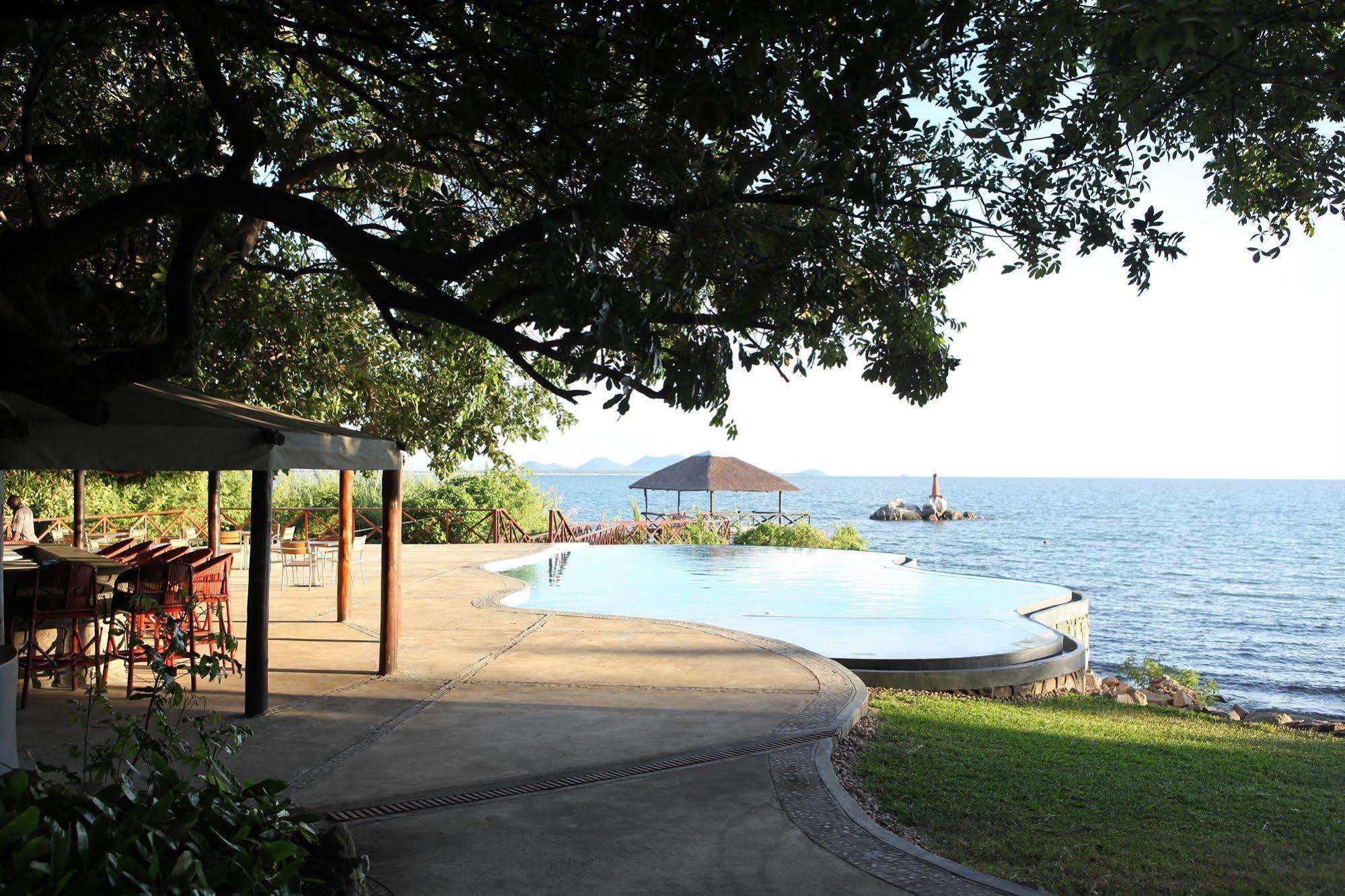 Blue Zebra Island Lodge Senga ภายนอก รูปภาพ